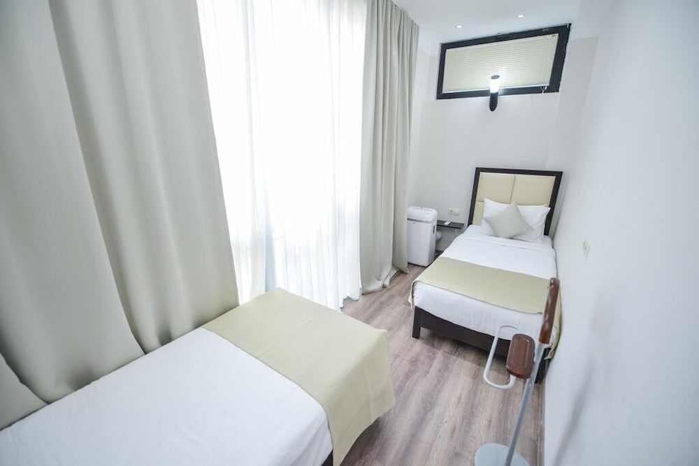 Tbilisi Inn 21