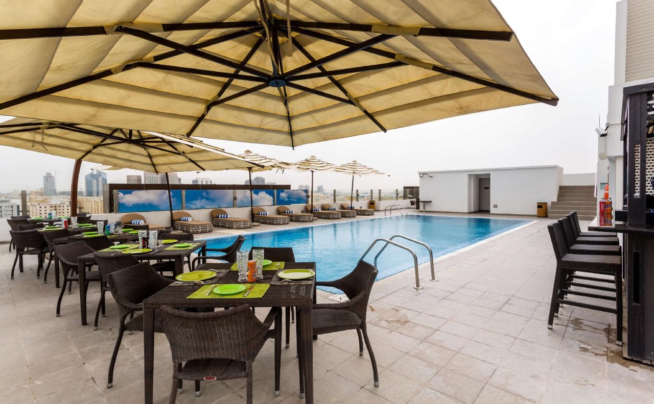 The Avenue Hotel 10
