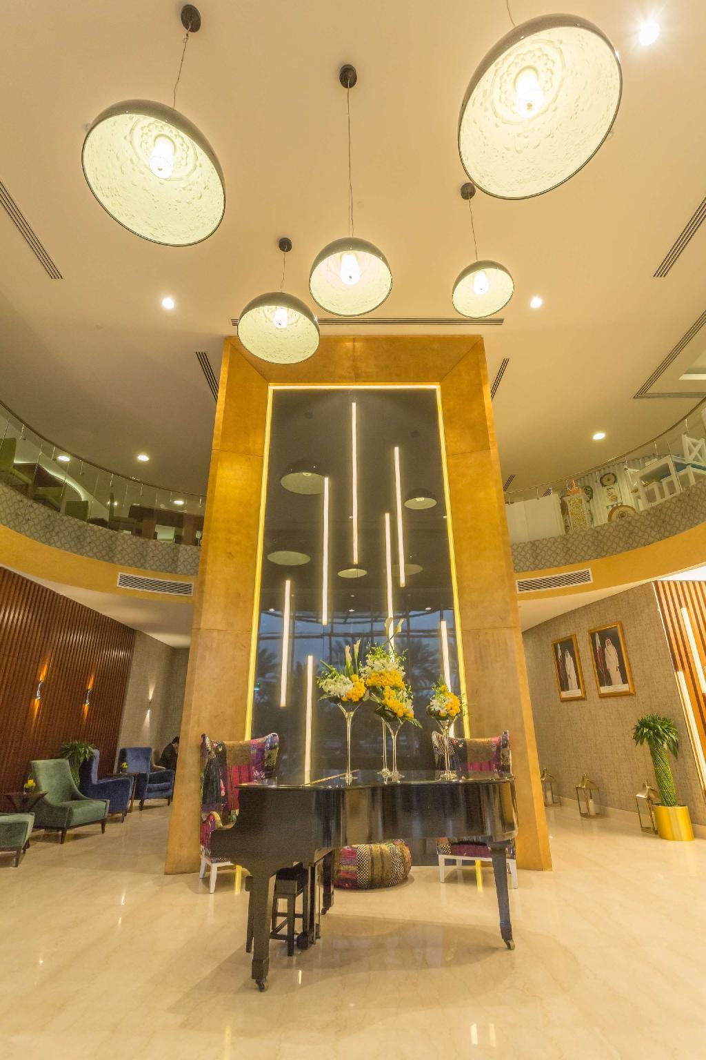 The Avenue Hotel 8