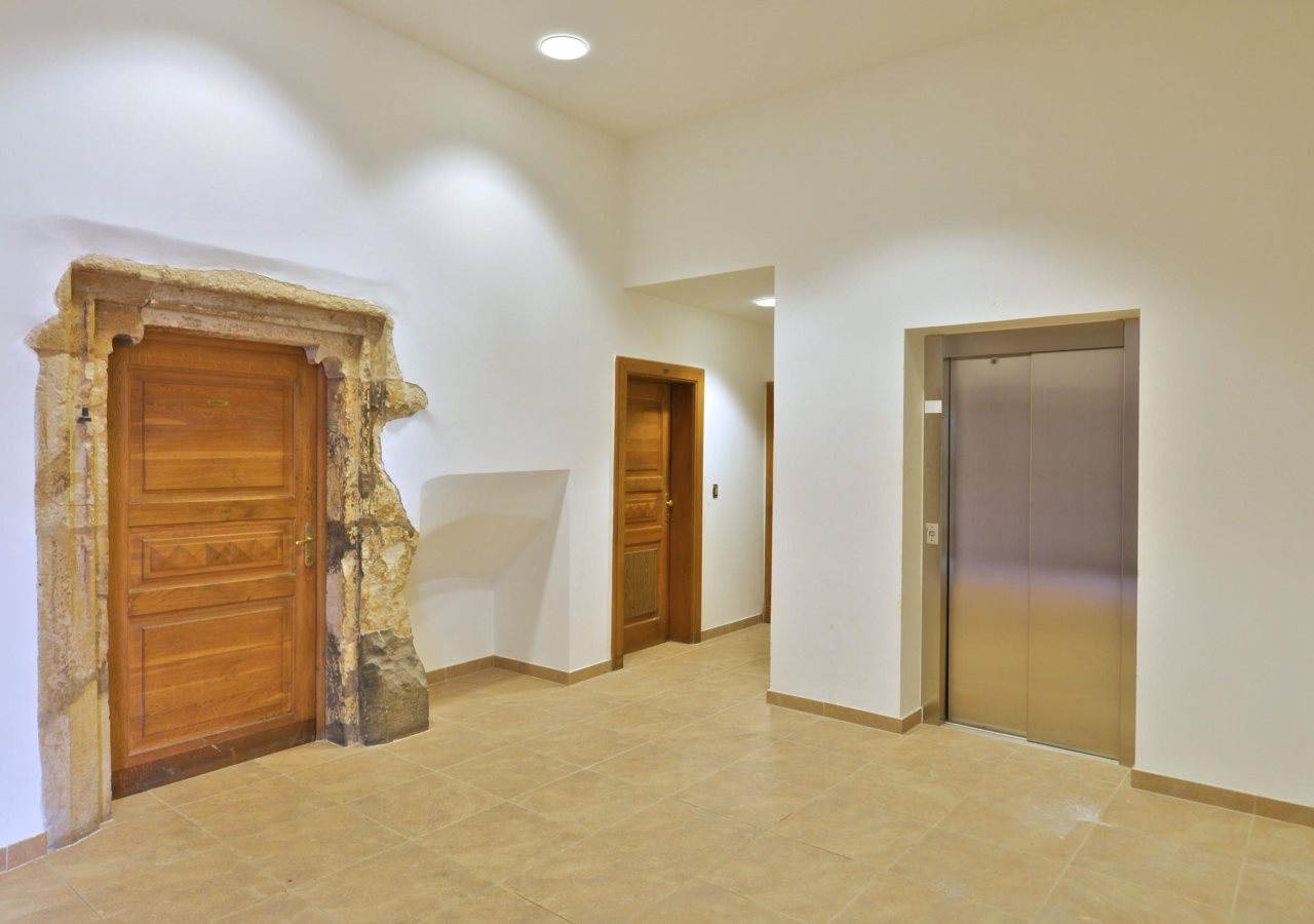 Old Town Boutique Apartments 10