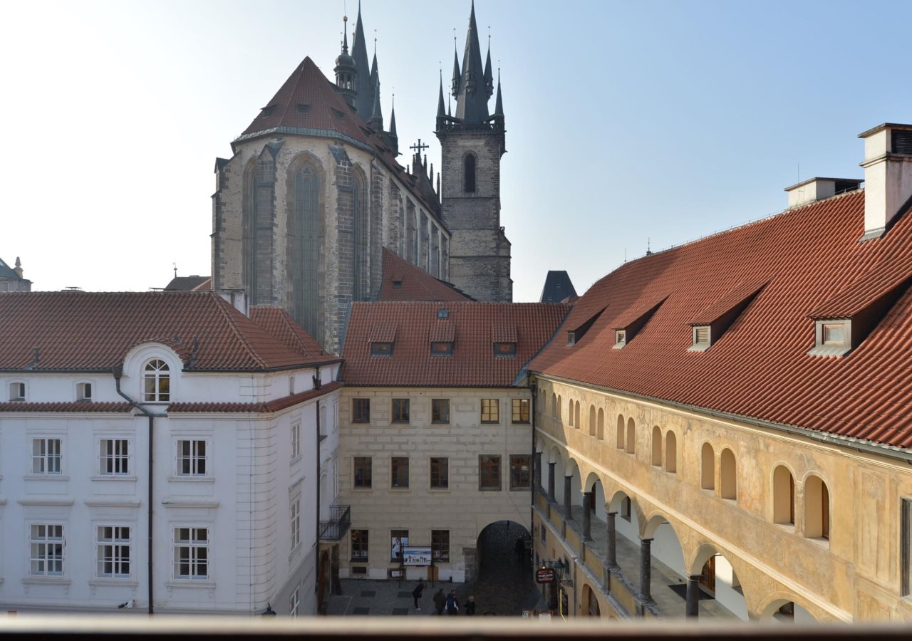 Old Town Boutique Apartments 4