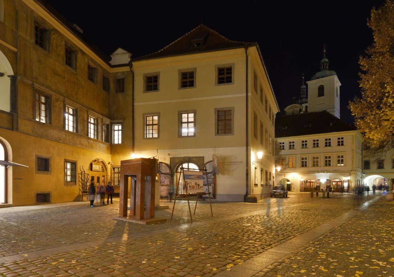 Old Town Boutique Apartments 7