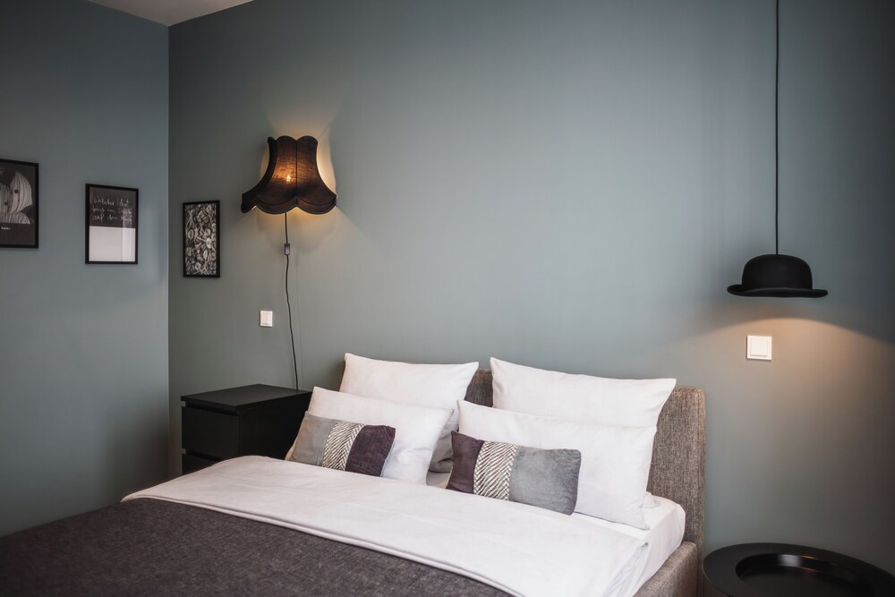 The Circus Apartments 22