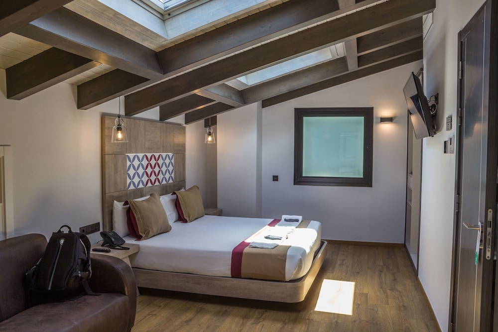 Hotel Boutique Hostemplo 9