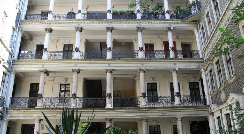 Omega Guesthouse Budapest 1