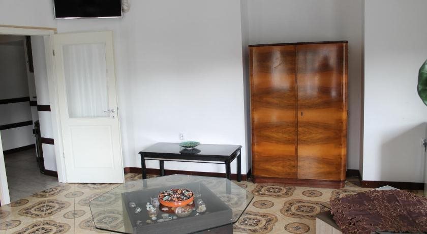 Omega Guesthouse Budapest 20