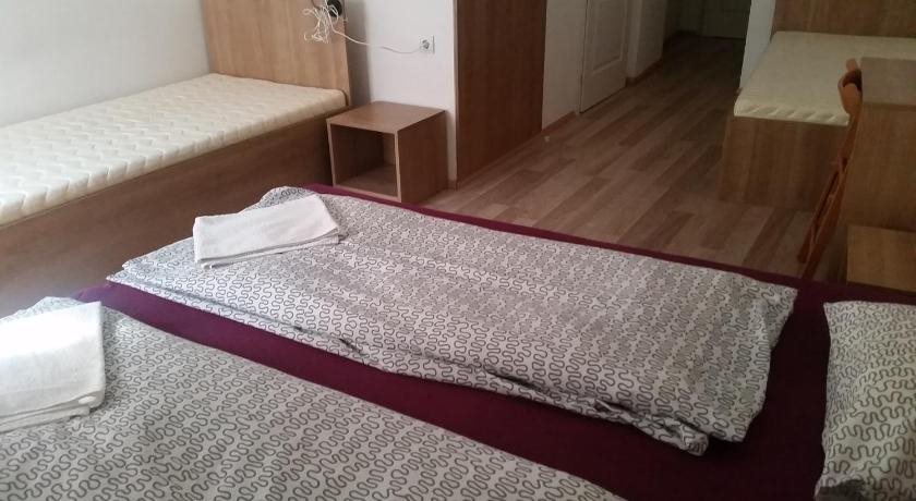 Omega Guesthouse Budapest 7