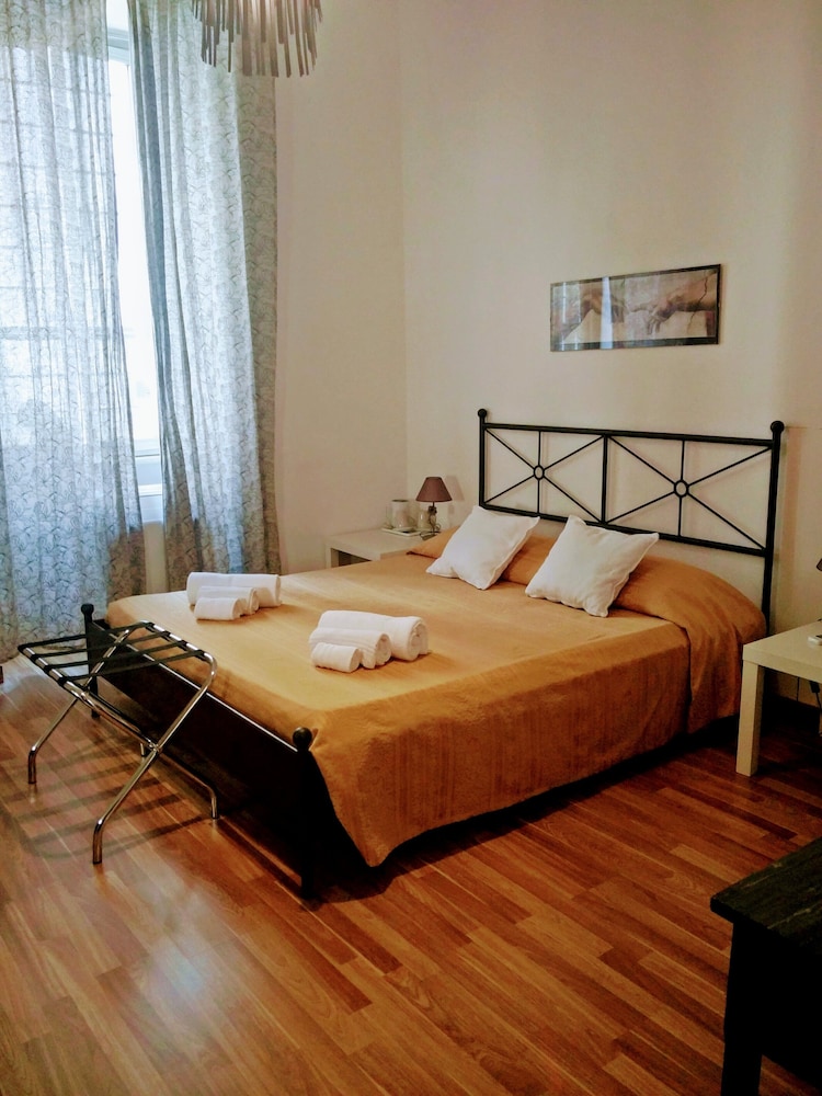 Rome Center Rooms 11