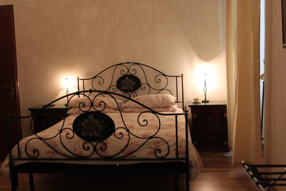 Rome Center Rooms 18