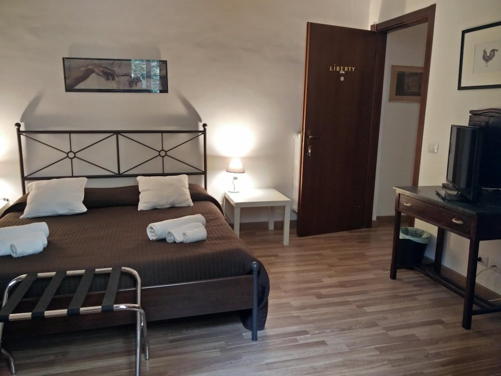 Rome Center Rooms 22