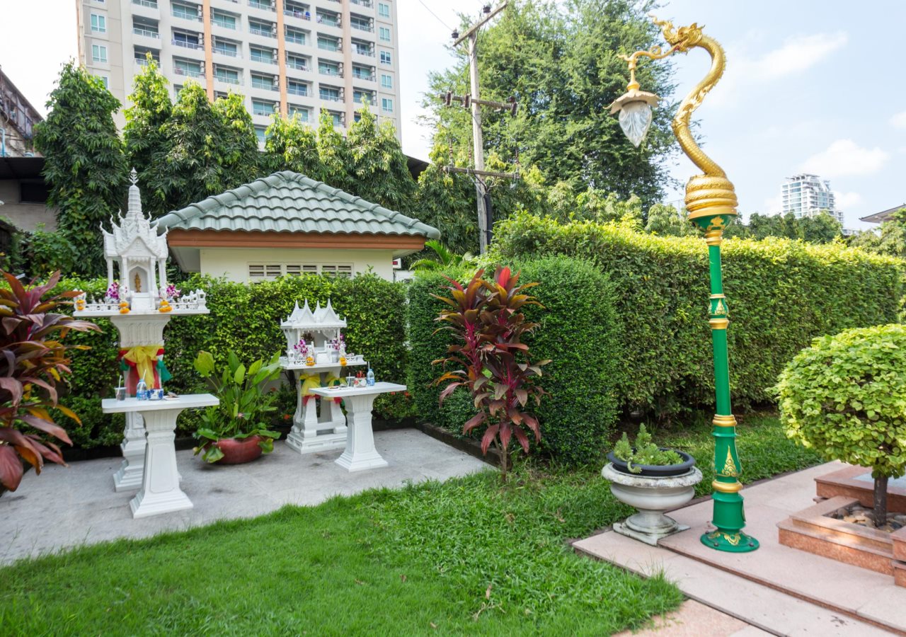 Capital Mansion 9