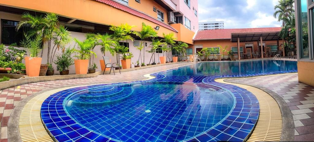 Tèja Hotel Bangkok at Nana 10