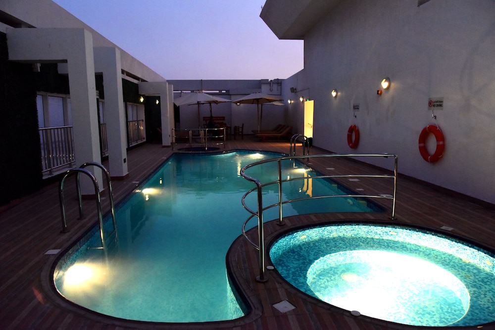 V Hotel Fujairah 18