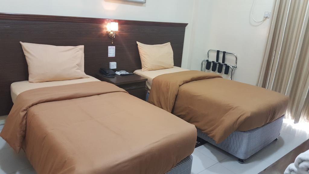 Melody Queen Hotel 11