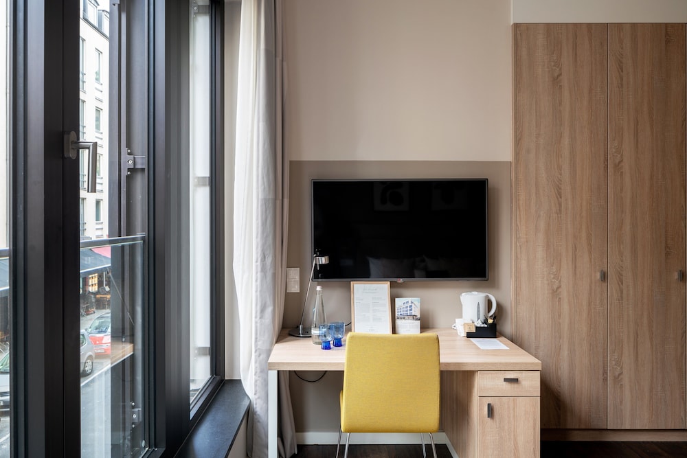 Numa Berlin Nook 24
