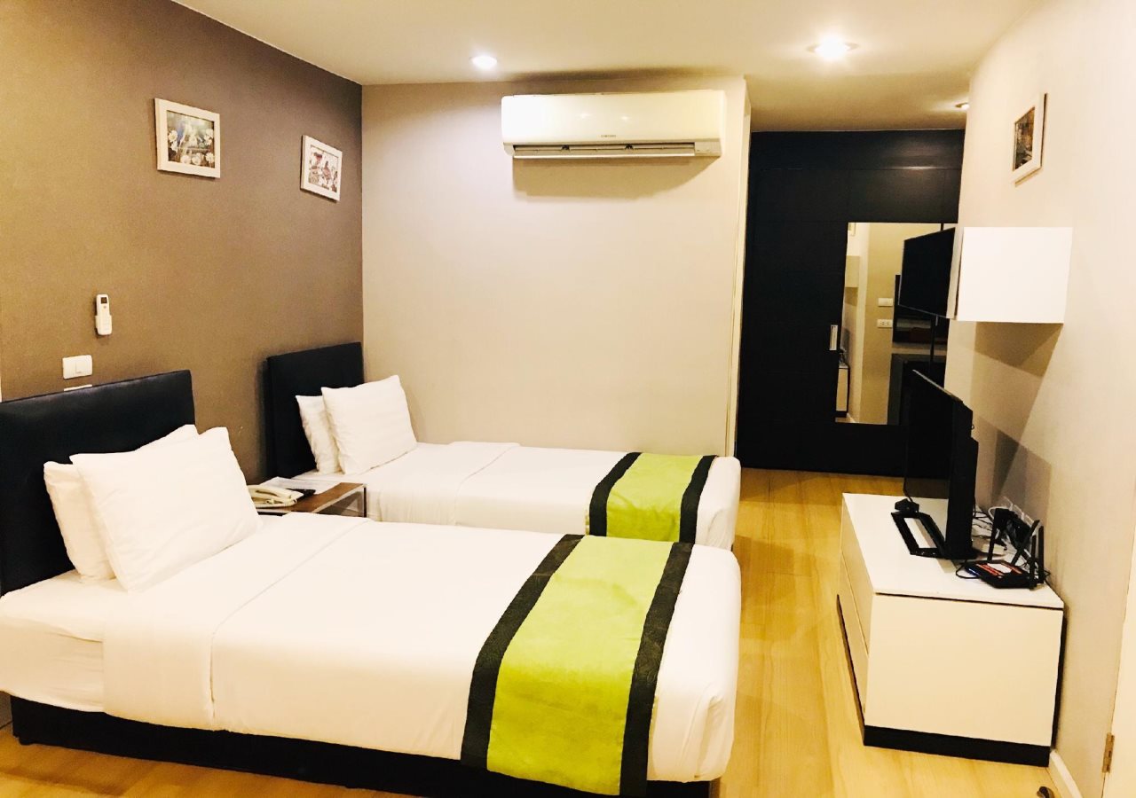 iCheck inn Skyy Residence 16