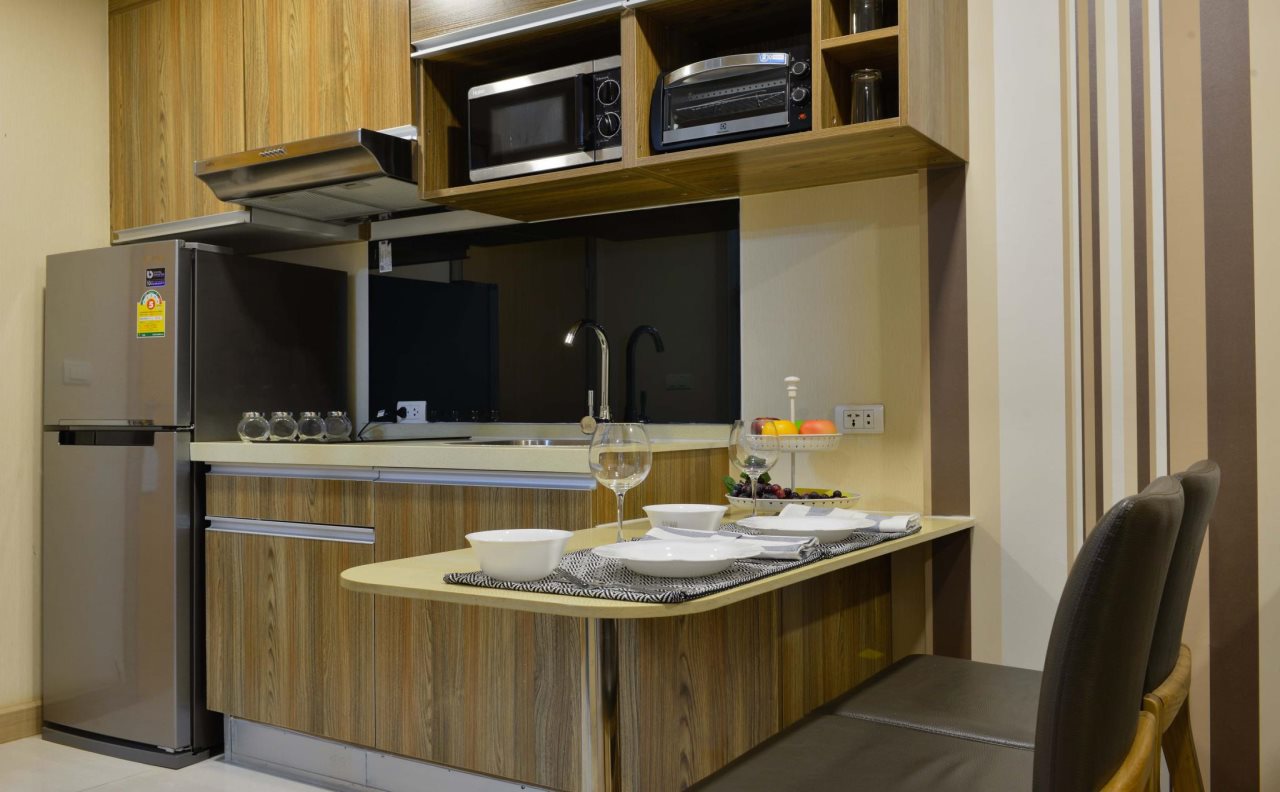 Ten Ekamai Suites Serviced Apartment 7