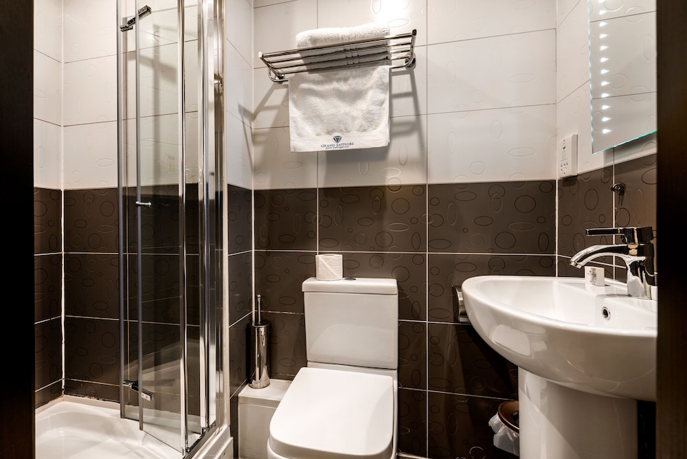 Grand Sapphire Hotel & Banqueting 23