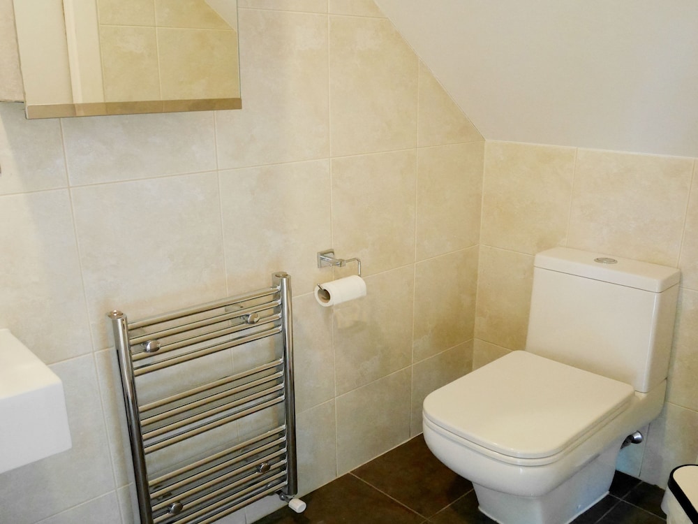 Kew Rooms 13
