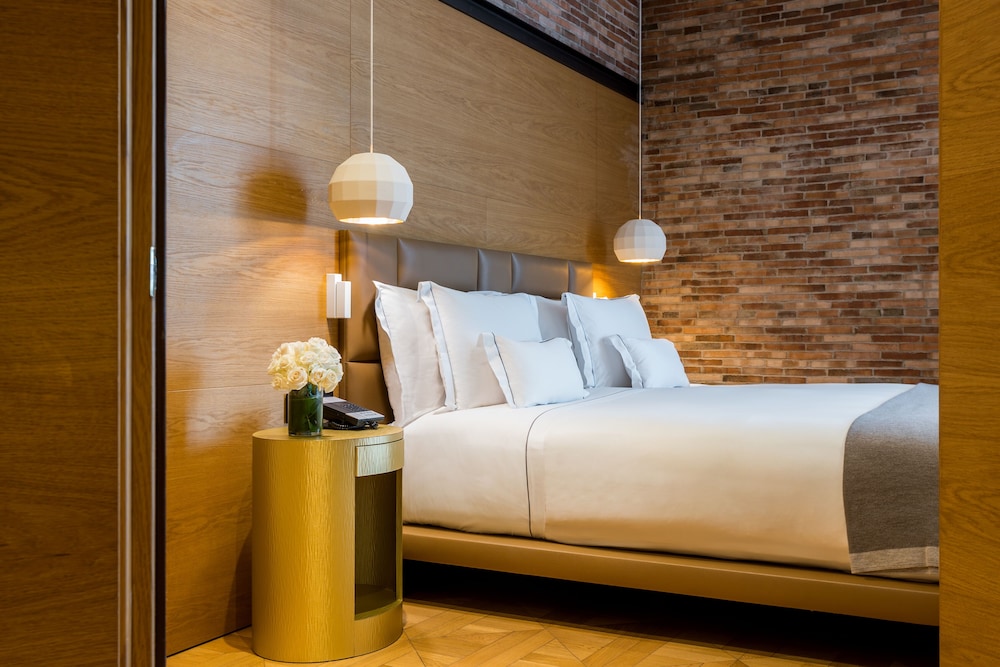 Monument Hotel 22