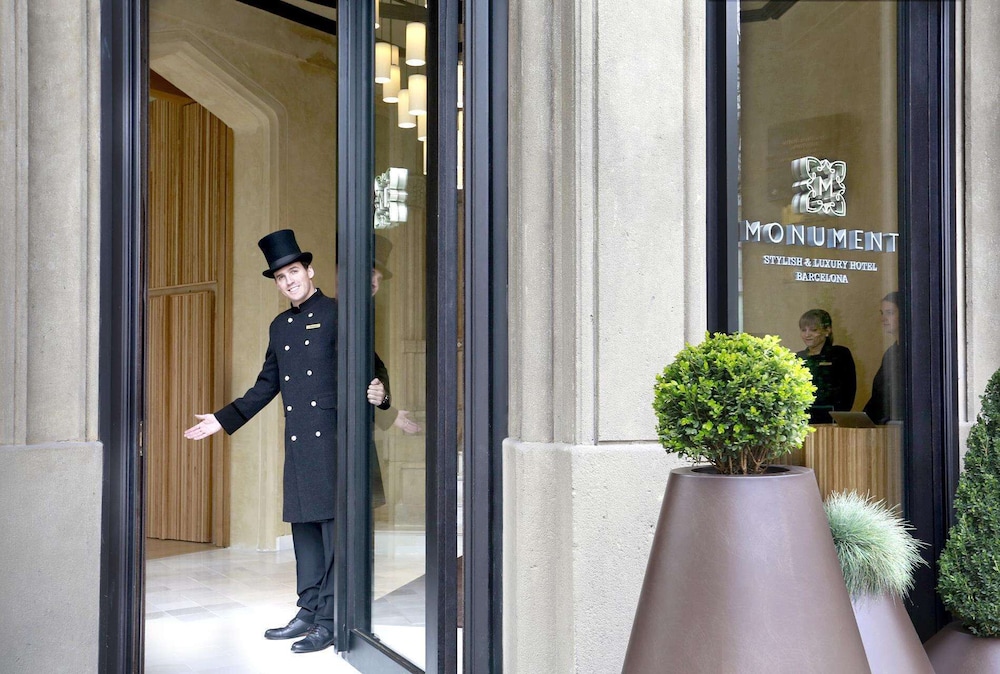 Monument Hotel 4