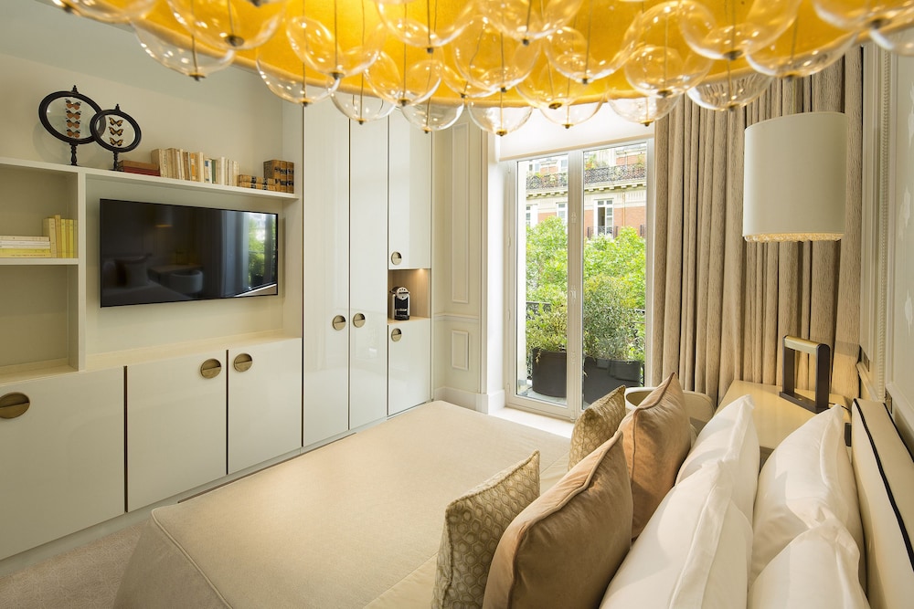 Le Narcisse Blanc Hotel & Spa 11