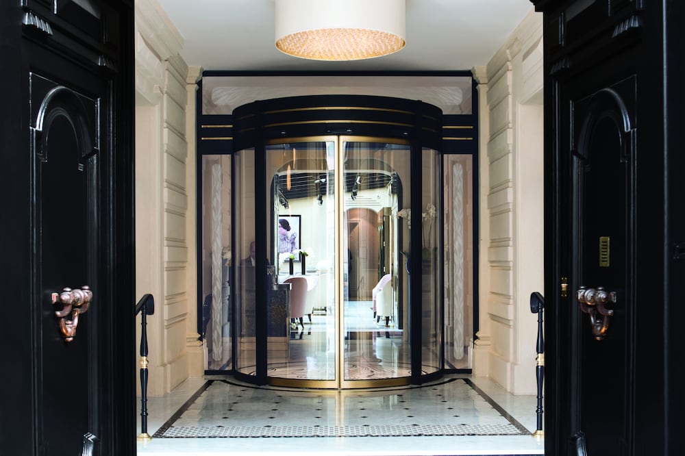 Le Narcisse Blanc Hotel & Spa 1