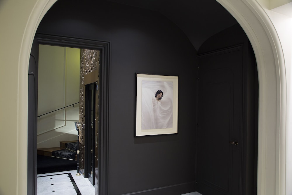 Le Narcisse Blanc Hotel & Spa 2