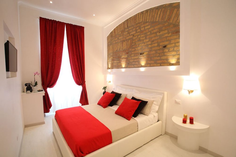Interno 7 Luxury Rooms 1