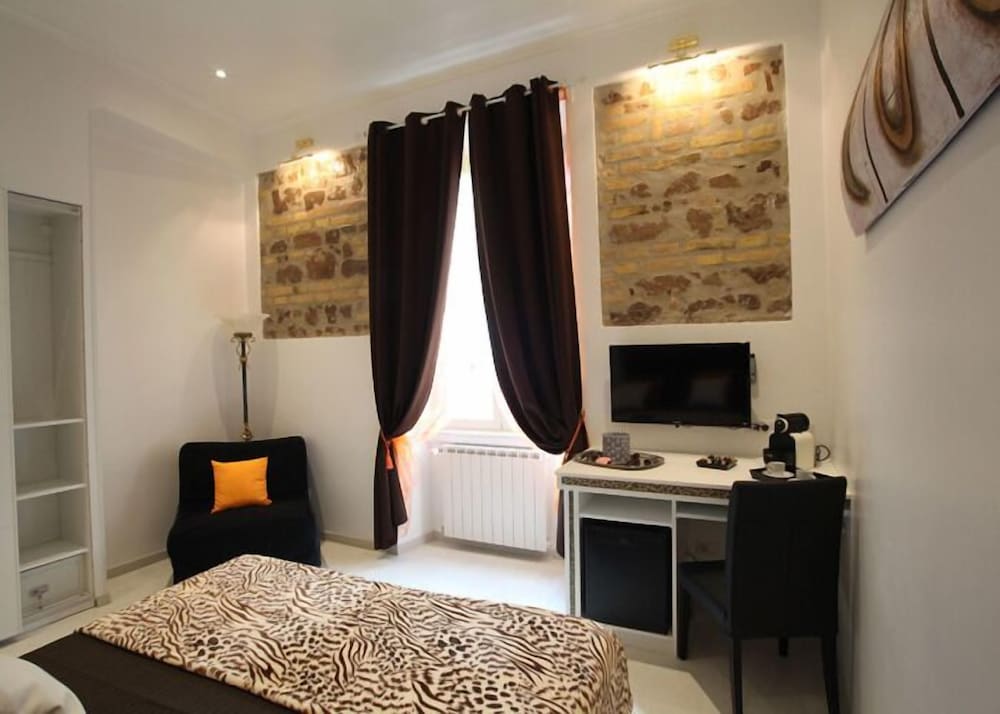 Interno 7 Luxury Rooms 9