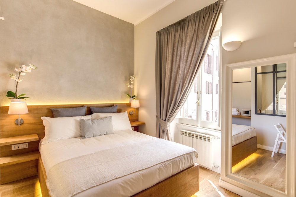 The Spanish Suite Campo de Fiori 19