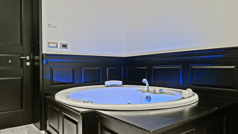 Vaticano Royal Suite 4