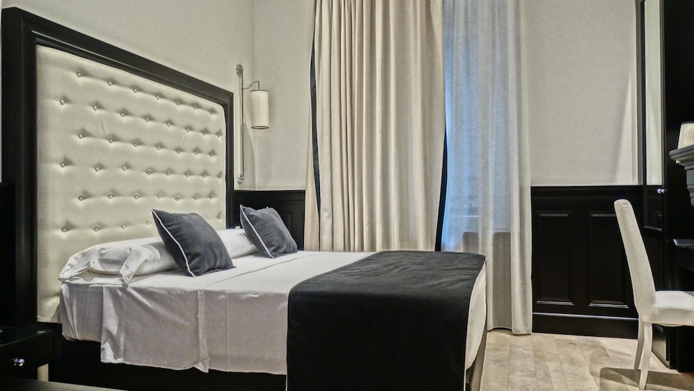 Vaticano Royal Suite 2
