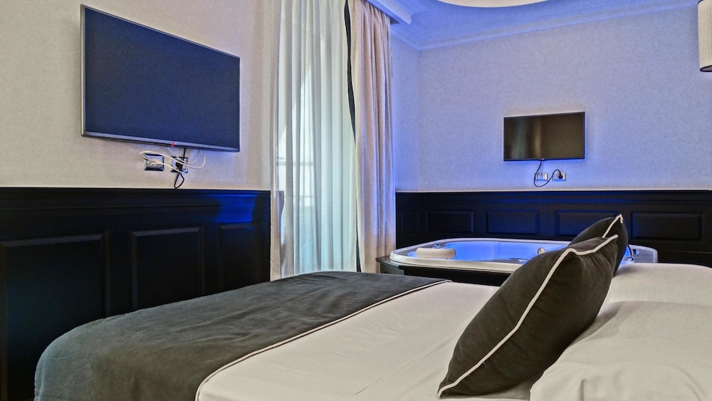 Vaticano Royal Suite 9