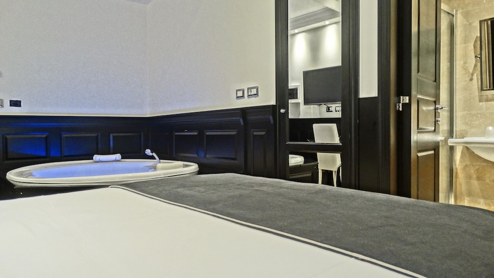 Vaticano Royal Suite 11