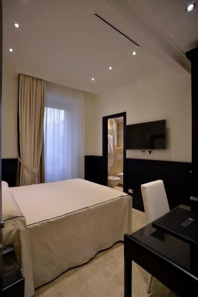 Vaticano Royal Suite 22