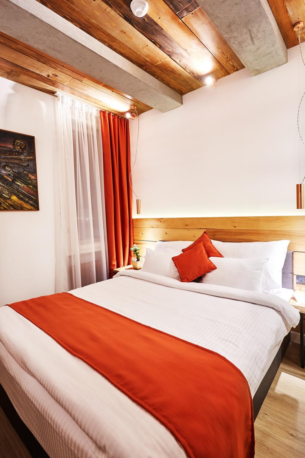 One Luxury Suites 2