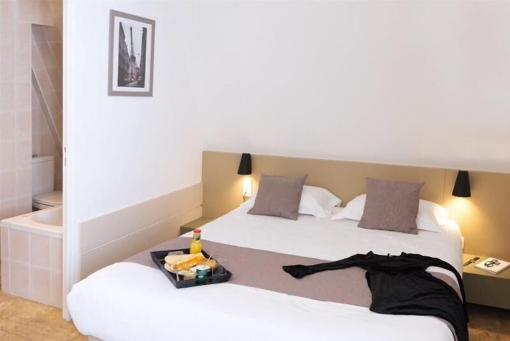 Hôtel Le Saint Germain 21