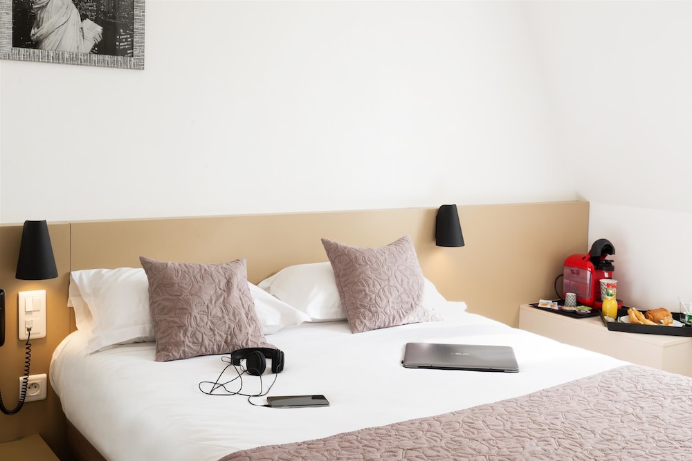 Hôtel Le Saint Germain 12