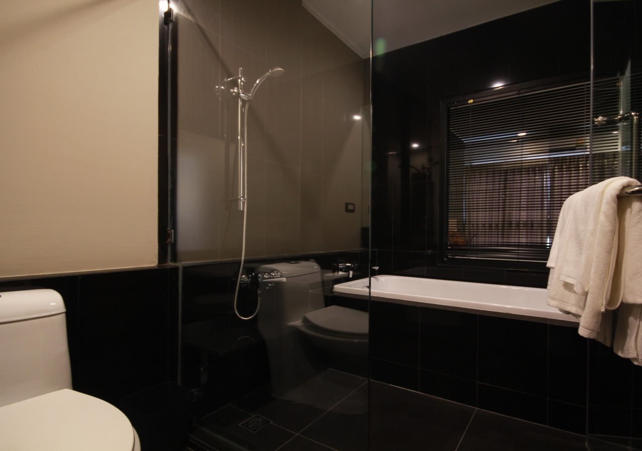Sereine Sukhumvit 39 6