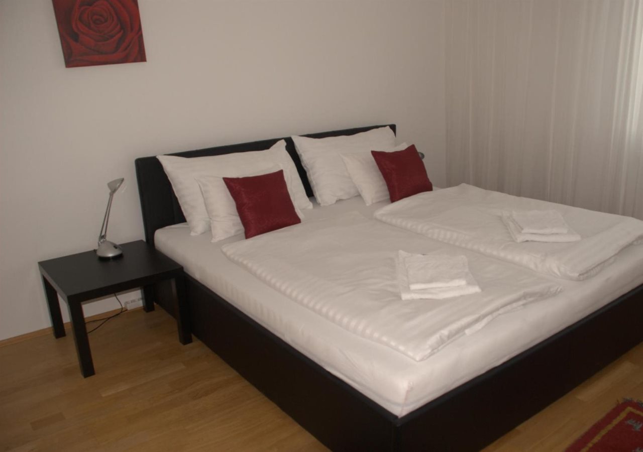 Duschel Apartments Vienna 18