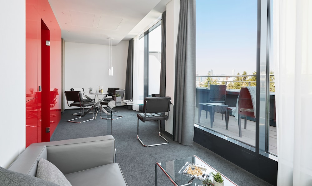 Living Hotel Frankfurt 13