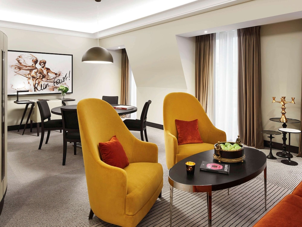 Sofitel Frankfurt Opera 10