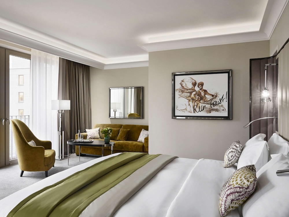 Sofitel Frankfurt Opera 17