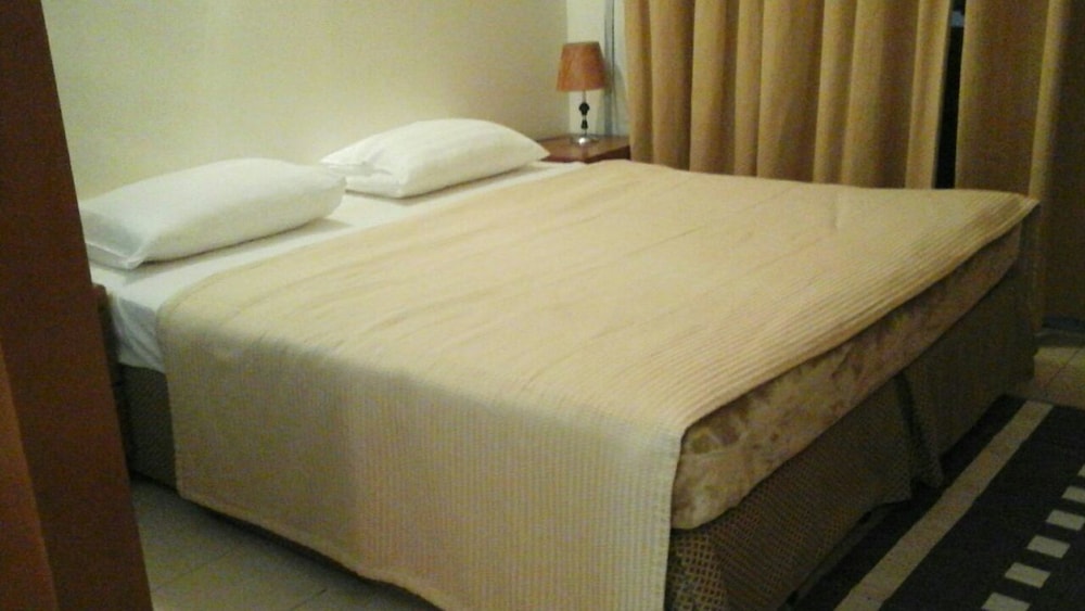 Al Raein Hotel Apartment 12