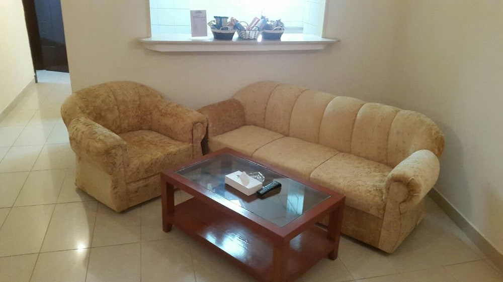 Al Raein Hotel Apartment 9