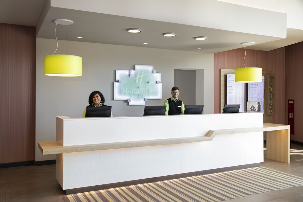 Holiday Inn Frankfurt Airport 2