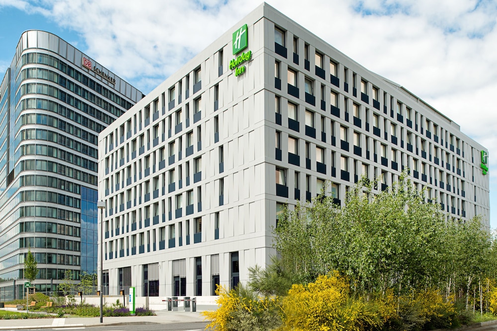 Holiday Inn Frankfurt Airport 1