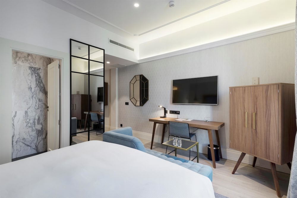 DoubleTree by Hilton Madrid-Prado 15