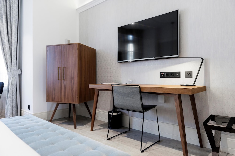DoubleTree by Hilton Madrid-Prado 16